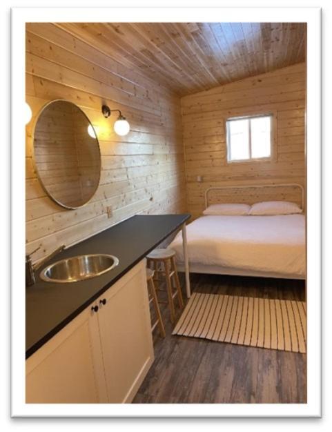 Our Cabin Bed & Breakfast Yellowknife Luaran gambar